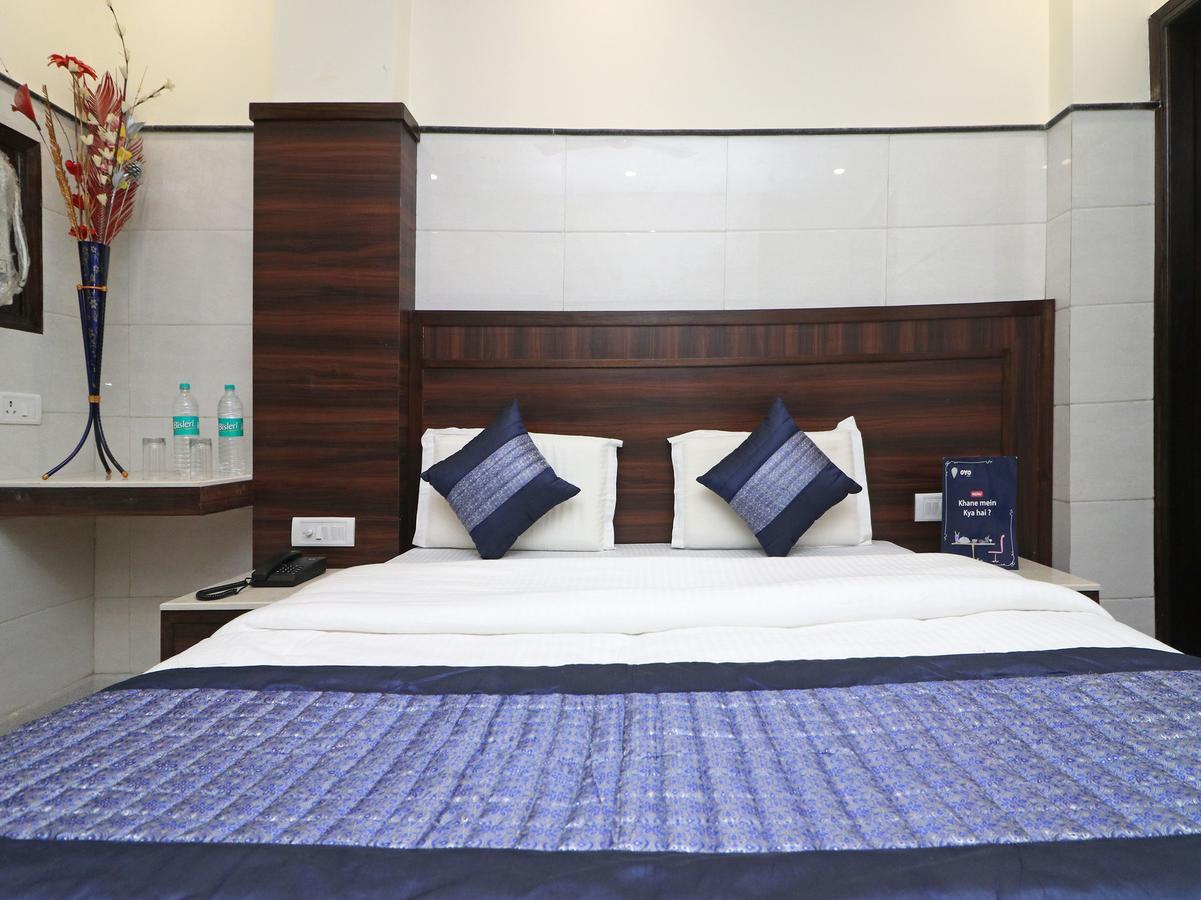 Oyo 11594 Hotel Tvs New Delhi Eksteriør bilde