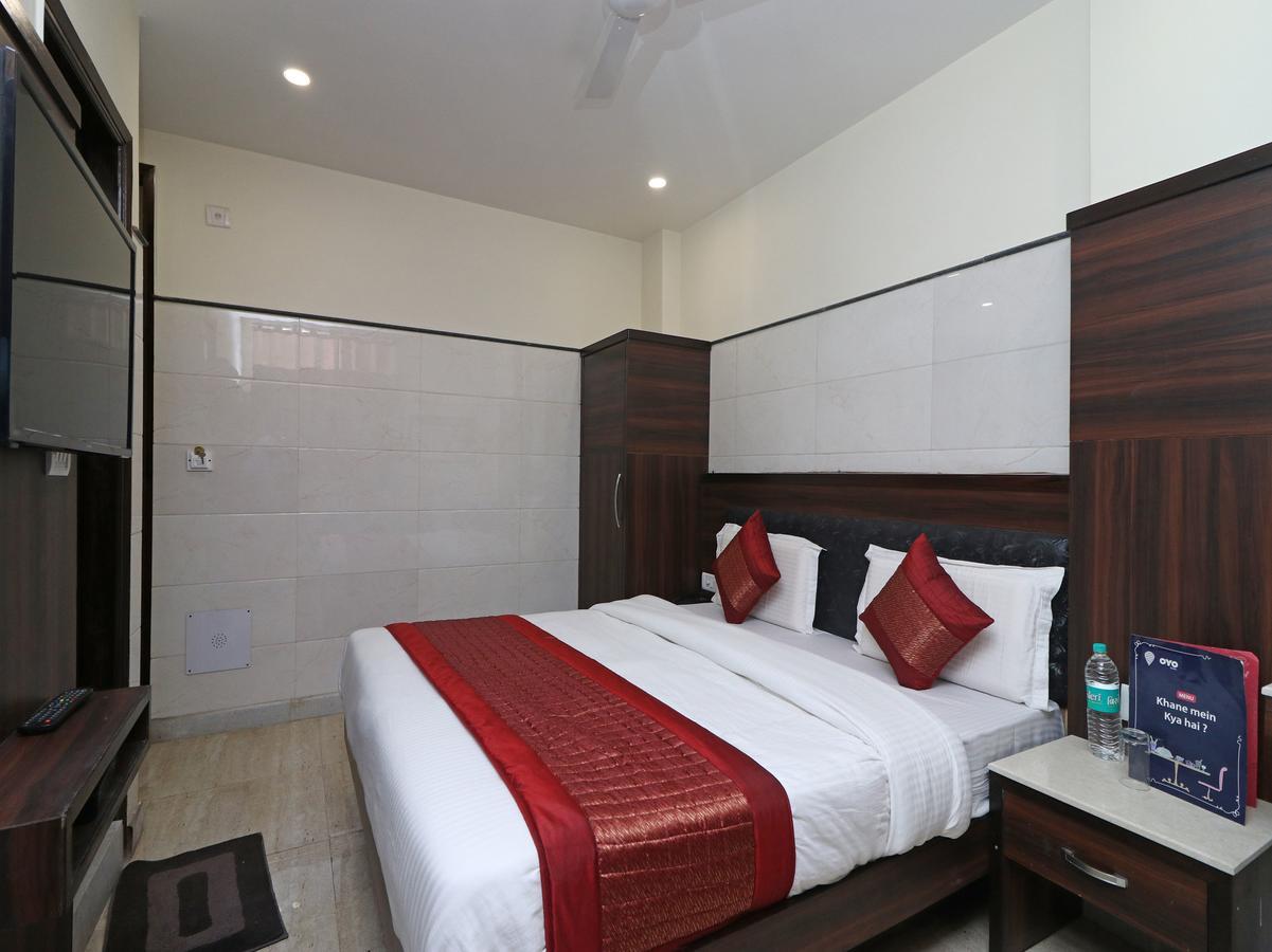 Oyo 11594 Hotel Tvs New Delhi Eksteriør bilde